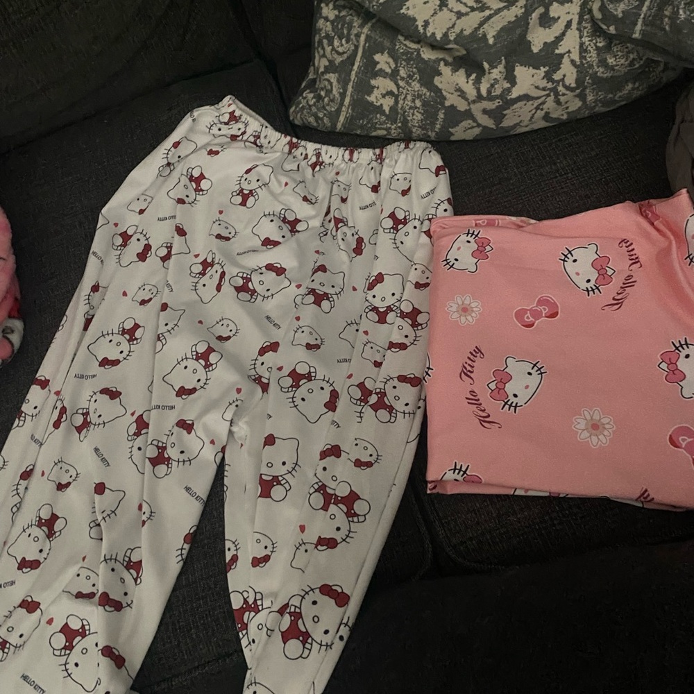 Hello Kitty Pink and White Pajama Set Intimates & Sleepwear